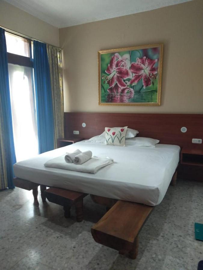 Mango House Semarang Redpartner Hotel Kültér fotó